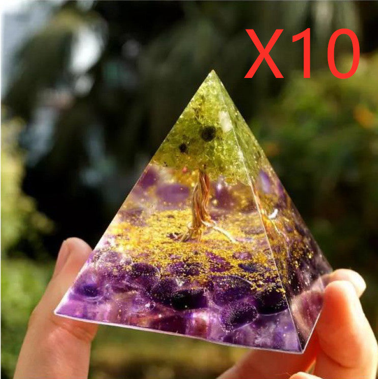Pyramid Decoration Natural Crystal Spiritual Resin Craft