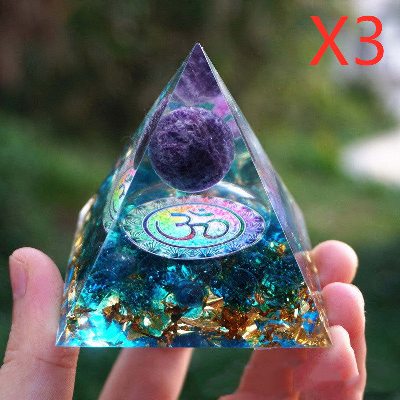 Pyramid Decoration Natural Crystal Spiritual Resin Craft
